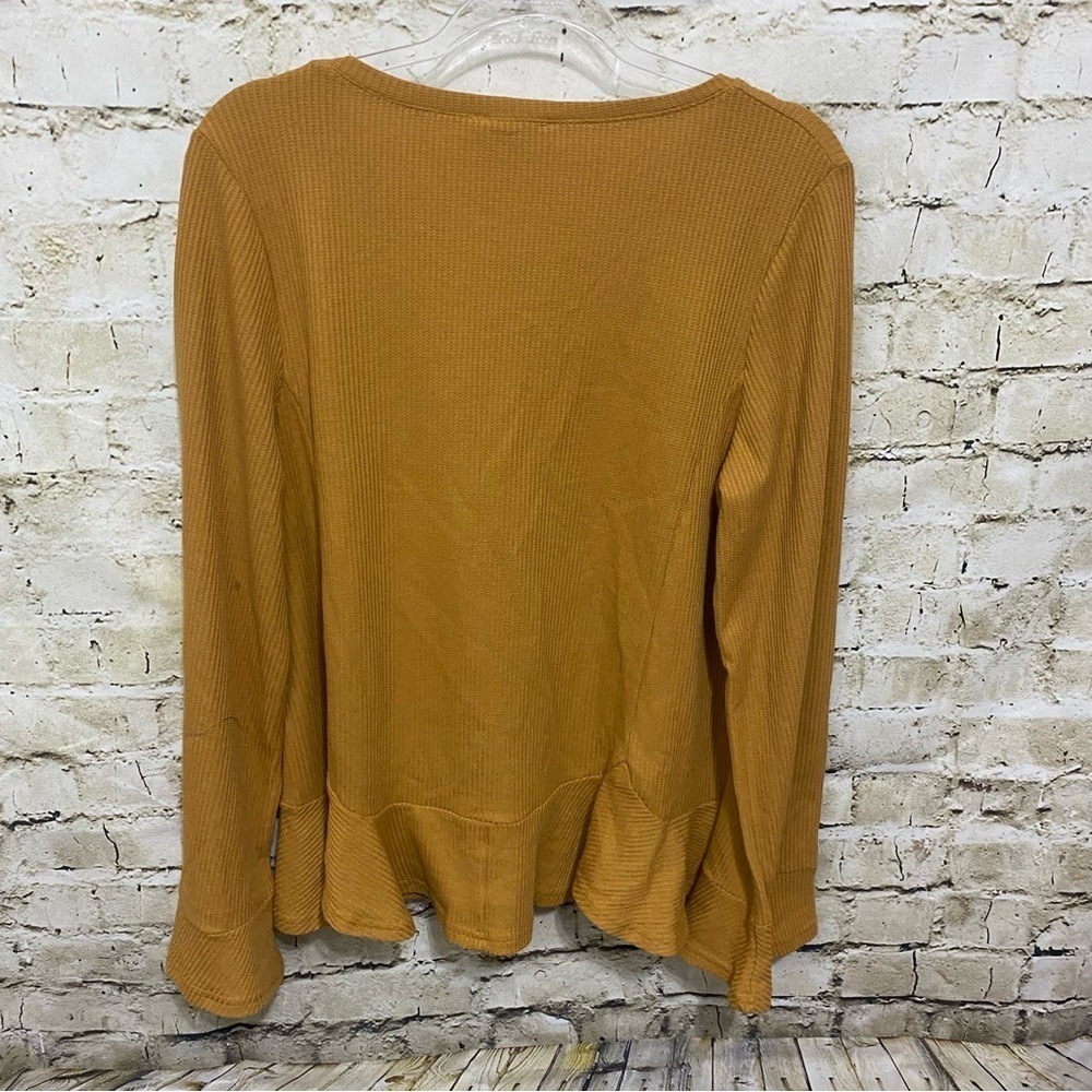 NWT Loveriche Mustard Yellow Thermal Ruffle Flutter Sleeve Top - Picture 4 of 6